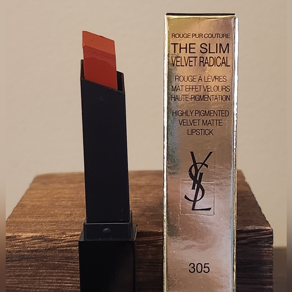 YSL SLIM VELVET RADICAL LIP COLOR - ORANGE SURGE - Picture 2 of 5